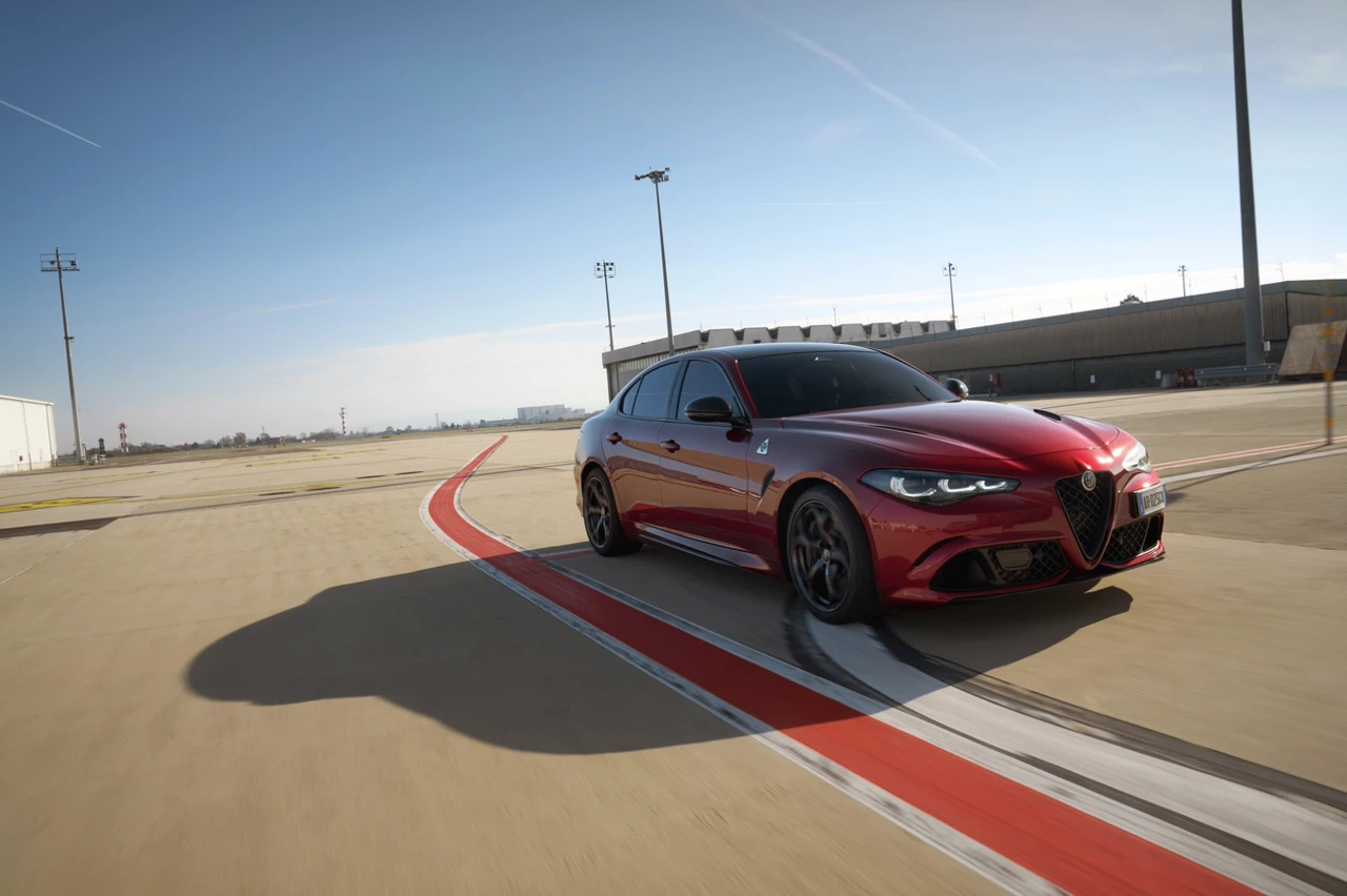 Foto: Alfa Romeo - tisková fotografie