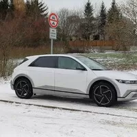 Hyundai Ioniq 5: Facelift mu pomohl, je ale hladový