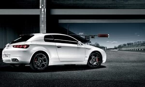 Bazarový snílek, Historie: Kupé Alfa Romeo za pár korun: GT versus Brera