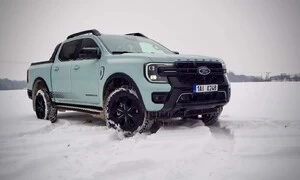 Recenze & testy: Ford Ranger Stormtrak PHEV: elektrizující pickup