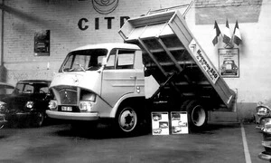 Historie: Nákladní automobily Citroën v průběhu věků 3: Řada 350 až 850 dokazující, že i náklaďák může být revoluční
