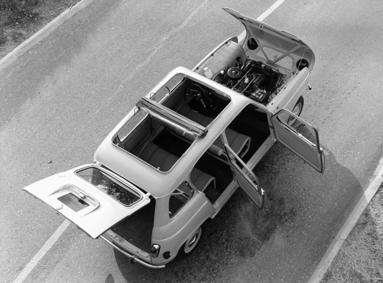 Foto: Renault - tisková fotografie určená k publikaci
