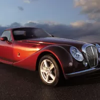 Mitsuoka Himiko příď