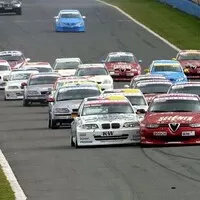 Alfa, BMW, Volvo, Honda, Nissan – zmes vozidiel štartujúcich v ETCC, Zdroj: Touring Car Register