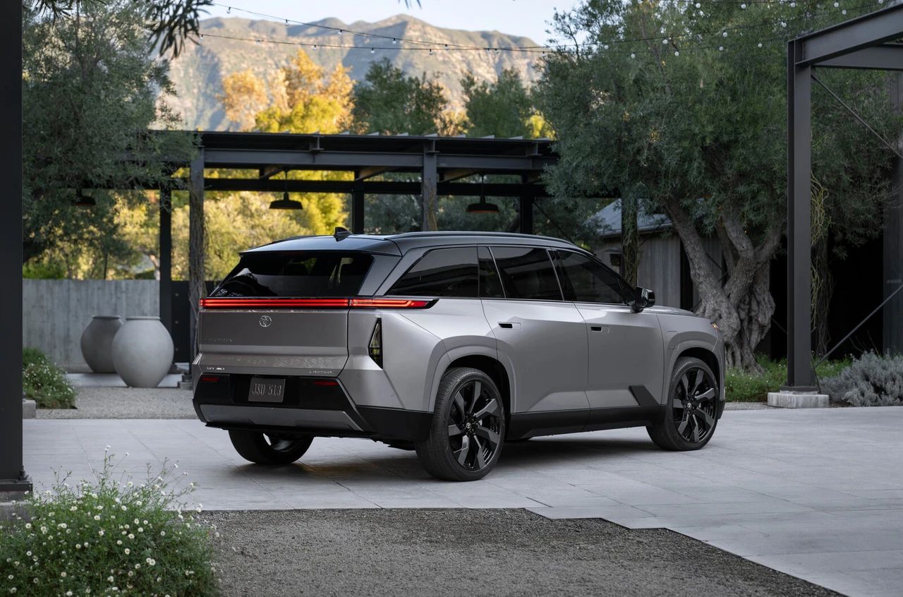 Foto: Toyota - oficiální tisková fotografie určená k publikaci