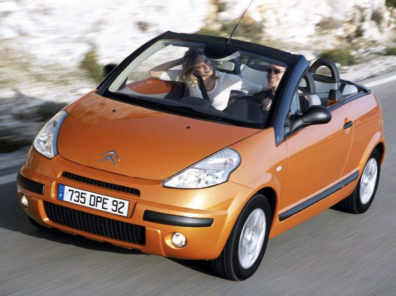 Citroën C3 Pluriel, Foto: Citroën - oficiální tisková fotografie určená k publikaci