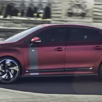 DS 5LS R, Foto: DS Automobiles - oficiální tisková fotografie určená k publikaci