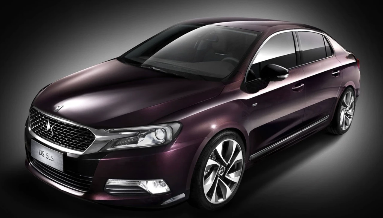 DS 5LS, Foto: DS Automobiles - oficiální tisková fotografie určená k publikaci