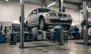 TopX: To by se u starého auta nestalo? Sedm problémů, kterými vám zavaří „poctivý youngtimer"