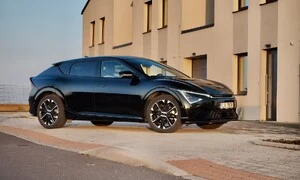 Recenze & testy: Kia EV6 GT-Line RWD: Korejský Batmobil je lepší než kdy dřív, má to ale háček