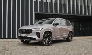 Recenze & testy: Volvo XC90 B5: Když nechcete změnu, ale jen lepší verzi toho, co milujete