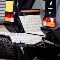 Lamborghini LM002 | Foto: RM Sotheby’s