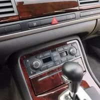 Audi A8D3 