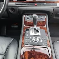 Audi A8D3 