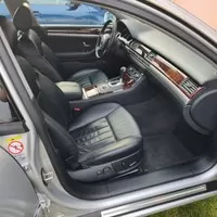 Audi A8D3 