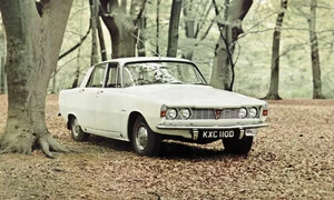 Historie: Začal jako nejlepší auto Evropy. O dekádu později byl Rover P6 nejhorším autem Británie