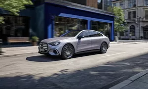 Od skvělého dojezdu k šokující délce: Čtveřice čísel, spojená s novým Mercedesem-Benz Třídy C, která vás dostane