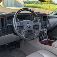 Cadillac Escalade EXT | Foto: Bring a Trailer