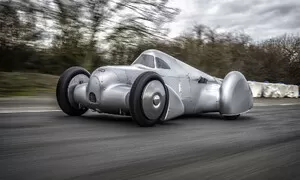 Historie, Motorsport, Novinky: Přes 300 km/h už v roce 1935? Audi oživilo speciál Auto Union „Lucca“ s motorem V16