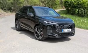Recenze & testy: Audi Q3 e-hybrid: Agilita hatchbacku, 272 koní a sto kilometrů na elektřinu