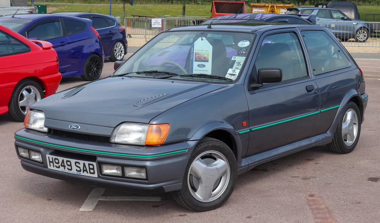 MK3 RS Turbo, Wikimedia Commons, Vauxford, CC-BY-SA-4.0