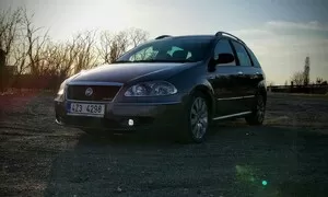 Ptejte se: Velké rodinné auto místo Cromy