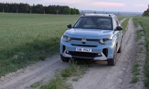 Citroën C3 Aircross pro sedm: Jak se tam ty sedačky vůbec vejdou?