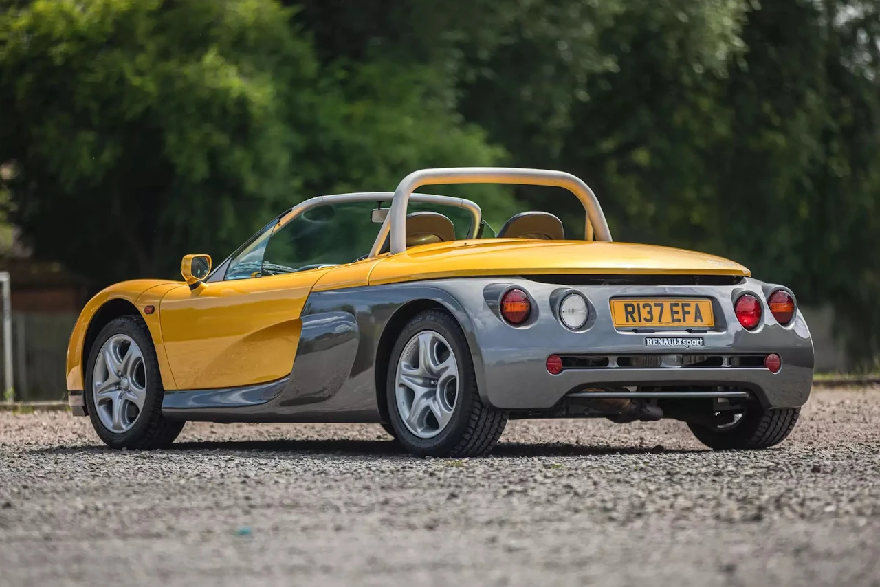 Renault Sport Spider | Foto: Iconic Auctioneers