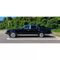 Toyota Century: Reprezentovat a tiše sloužit