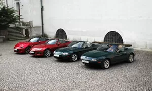 Bazarový snílek, Historie, Recenze & testy: Mazda MX-5 (Miata) ve všech generacích: Téměř čtyři dekády řidičské radosti na jednom místě