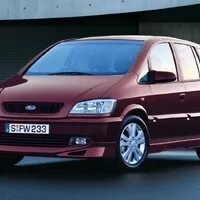 Subaru Traviq S-Package | Foto: Subaru