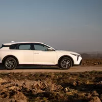 KIA K4 SPIN: Vymírající "obyčejné" auto