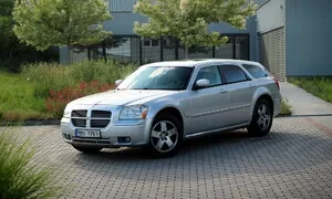 Dodge Magnum R/T V8 Hemi: Když muscle car dostane kufr