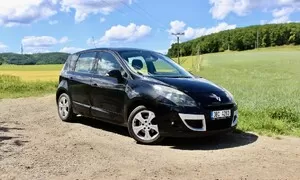 Autíčkář se ptá: Renault Scénic v typicky francouzském stavu: Není lepší spotřebič… prostě jen spotřebovat?