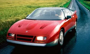 Historie: Saab 900 Turbo EV-1: Koncept z doby, kdy ještě EV neznamenalo elektromobil