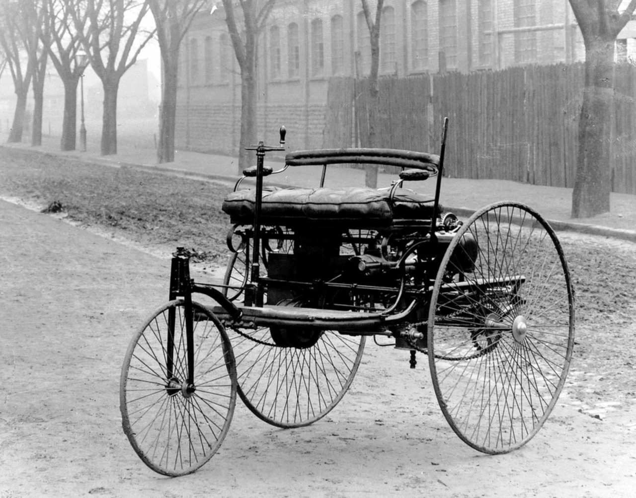 Benz Patent Motorwagen, Foto: Mercedes-Benz - tisková fotografie určená k publikaci