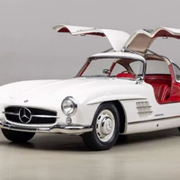 1955 Mercedes 300SL Gullwing | Zdroj: https://collectorscarworld.com/1955-mercedes-benz-300sl-gullwing/