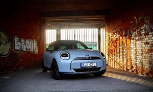 Recenze & testy: Mini Cooper SE Paul Smith: Ještě stylovější stylovka