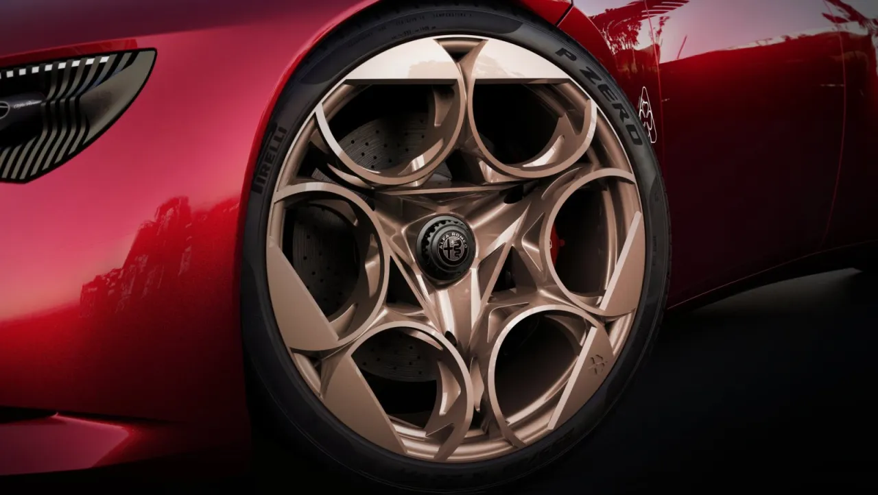 Alfa Romeo tisková fotografie | media.stellantis.com