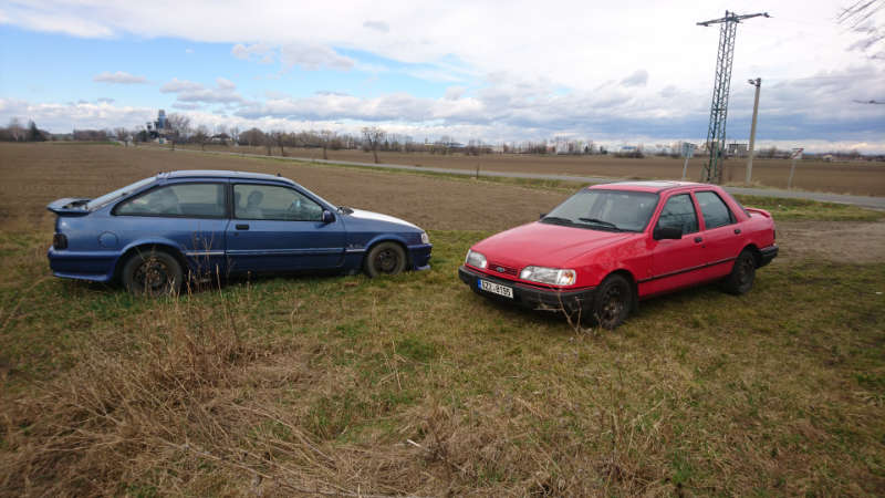 Modré kupátko je OHC s asi 150 koňmi