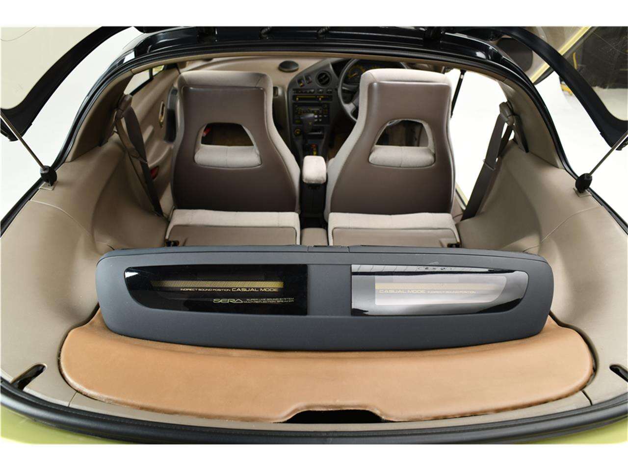 Sera Super Live Sound System (SLSS) | Zdroj: https://classiccars.com/listings/view/1176012/1990-toyota-sera-for-sale-in-scottsdale-arizona-85260