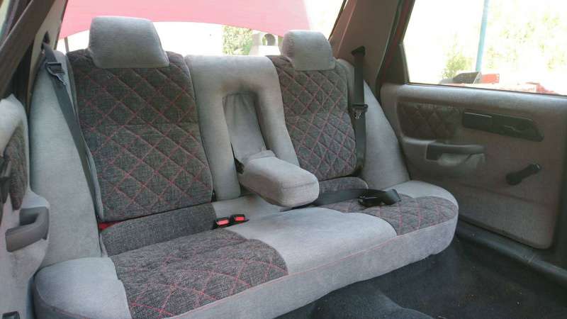 Posezení pro pasažéry vzadu