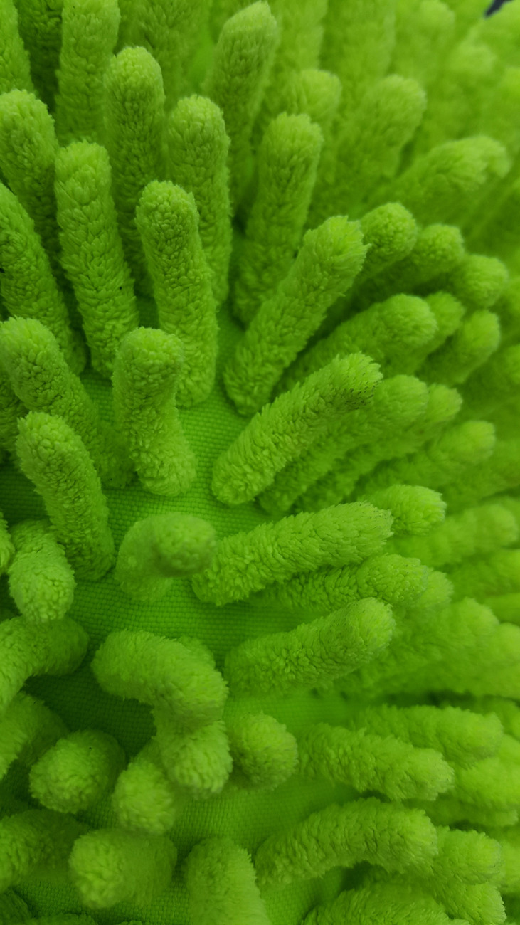 Detail nudliček z mikrovlákna