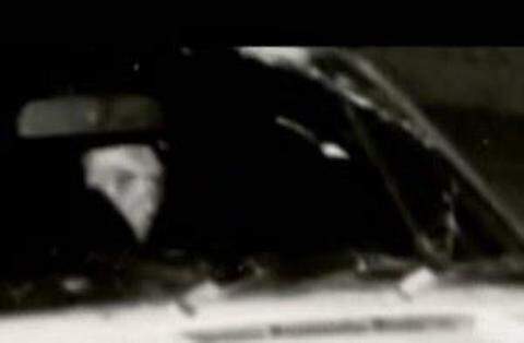 Jediná fotografie bělehradského fantoma za volantem, z dobového tisku, 011info.com