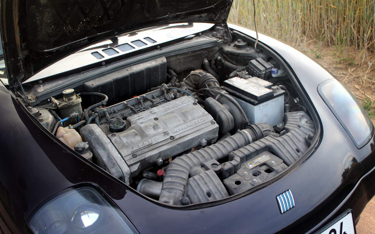 Autor: Tomáš Strach