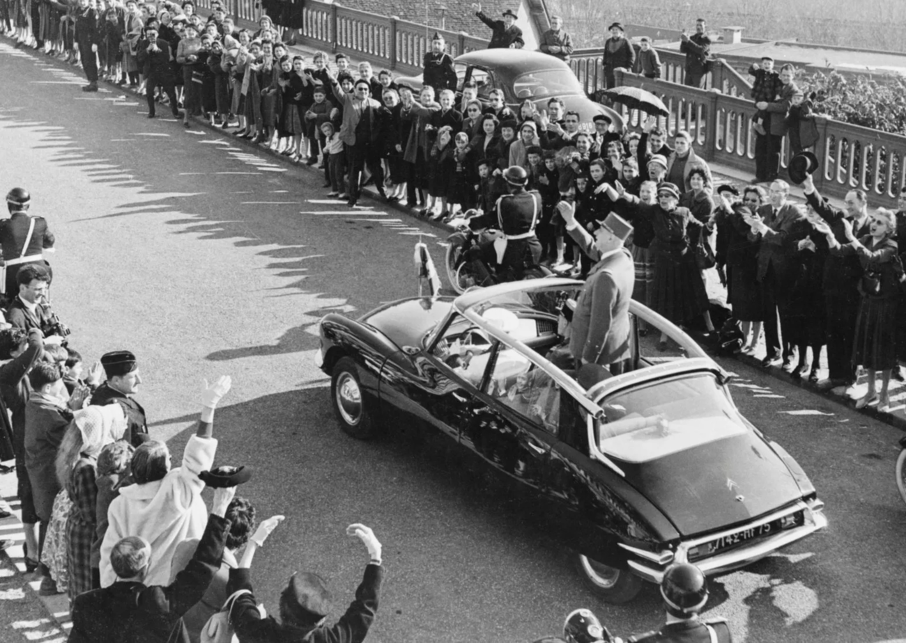 Charles de Gaulle a jeho Citroën DS, zdroj: Daily Record