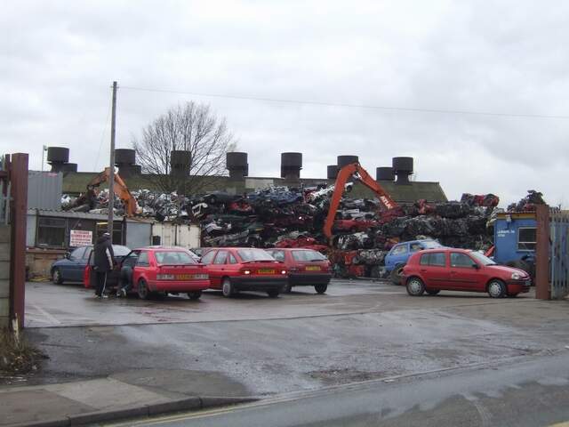 foto: John M / Piled high in the scrapyard / CC BY-SA 2.0