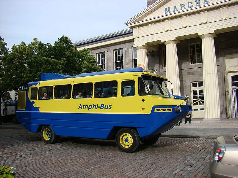 Jeden z nástupců DUKW, AmphiBus. Foceno v Montrealu. Foto: Wikipedia Commons