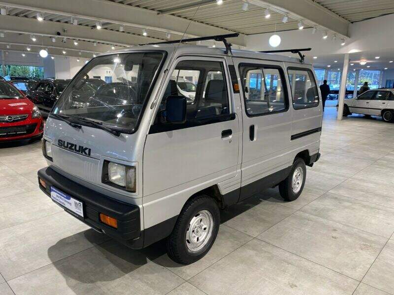 Suzuki Carry, zdroj: www.mobile.de