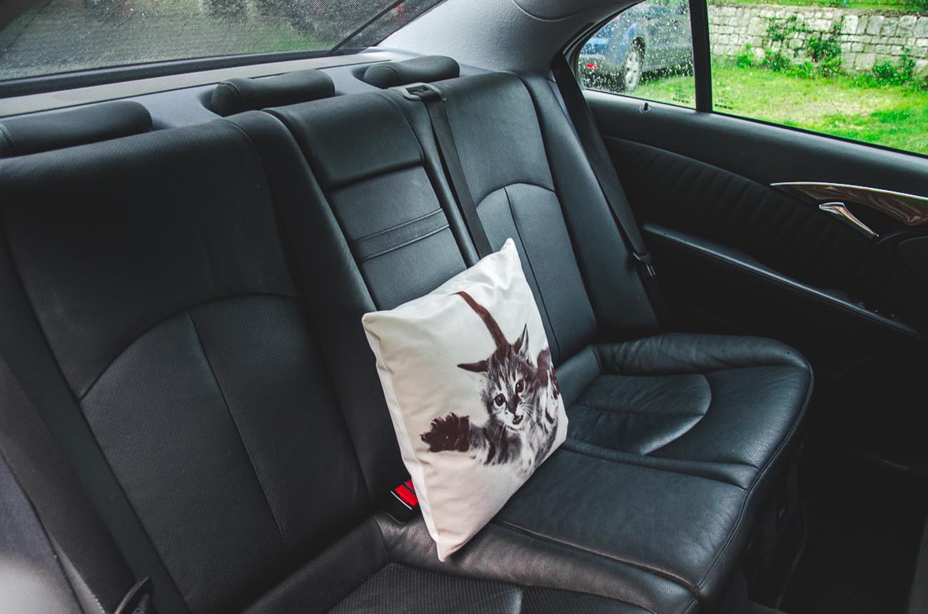 Mercedes E-class W211 320CDI 2003 interior black